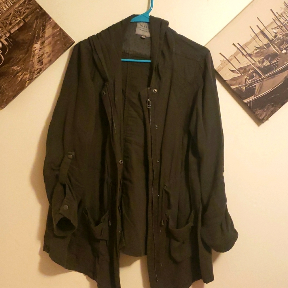 A cute olive green light jacket!